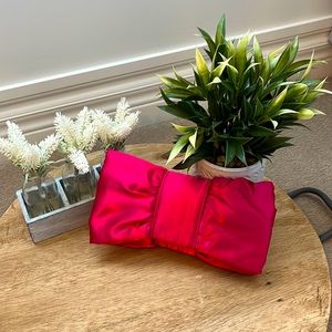 Hot Pink Bow clutch